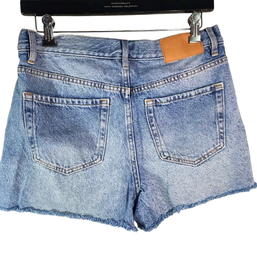 PacSun Vintage Cut Off Blue Denim Shorts. 27 - Picture 2 of 11